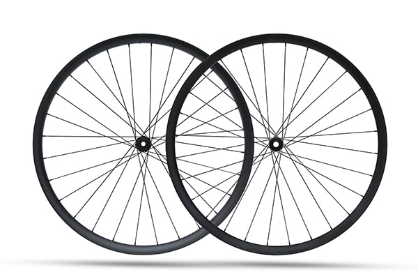 Carbon MTB wheelset Handbuilt